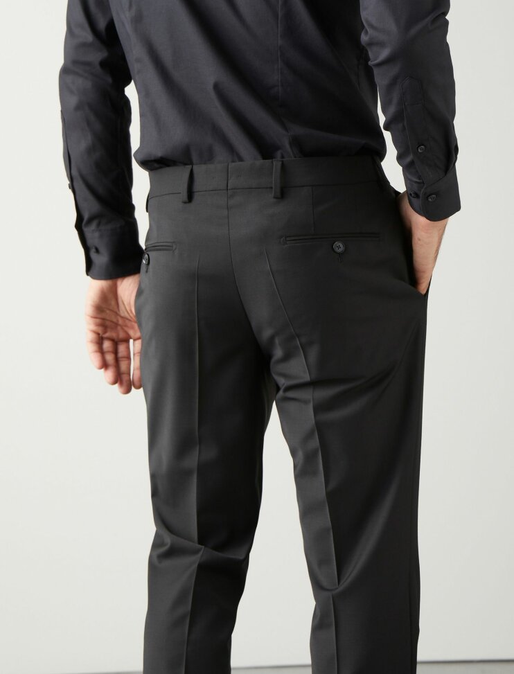 Мужские брюки костюмные Pierre Cardin C4 72238.1401/9000 14 243 руб.  14 243 руб. 