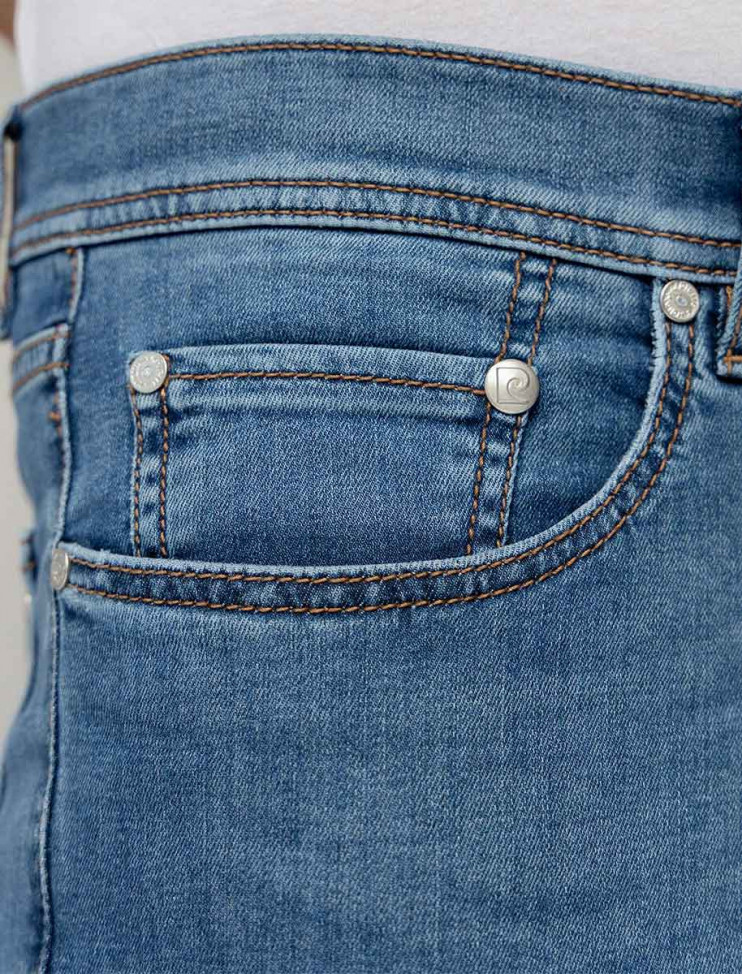 Мужские джинсы Pierre Cardin Lyon ( бывший Deauville ) 30915/000/07701/17 7 495 руб.  7 495 руб. 