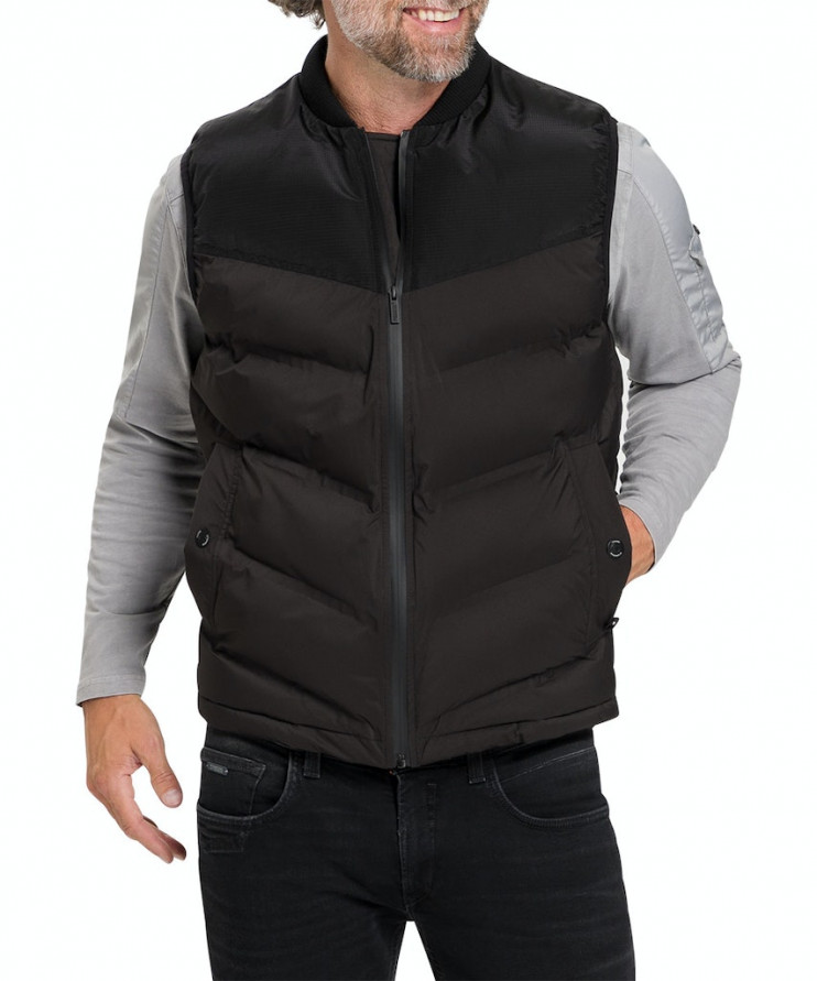 Мужской жилет PIONEER P1 17000/9000 7 196 руб. 7 196 руб.