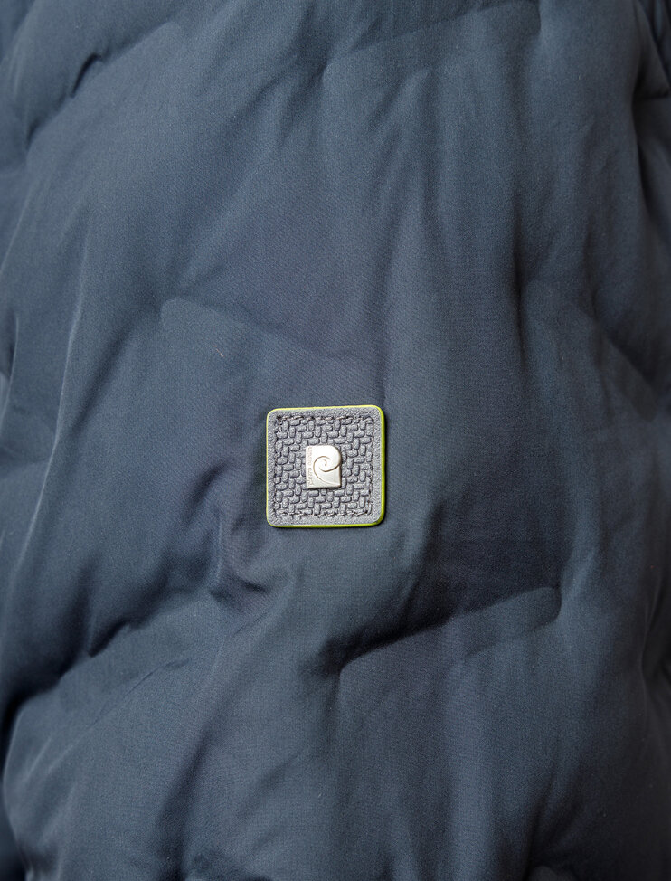 Мужской пуховик Pierre Cardin Denim Academy 71020/000/04742/3010 11 245 руб.  11 245 руб. 